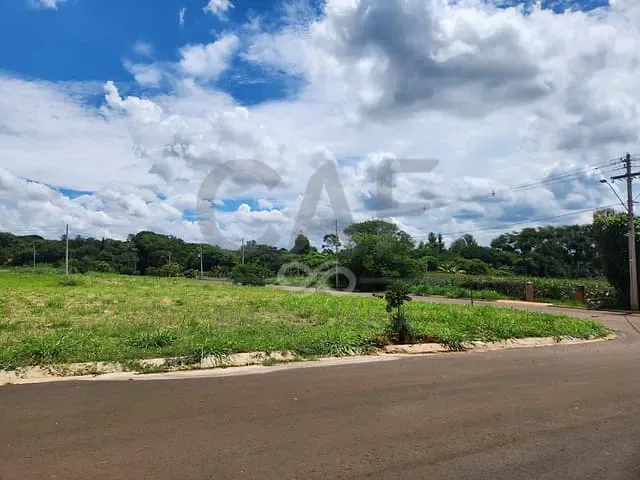 Terreno com 360m², à venda, no bairro Residencial Florabella em Holambra