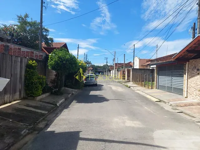 Terreno com 350m², à venda, no bairro Residencial Maricá em Pindamonhangaba