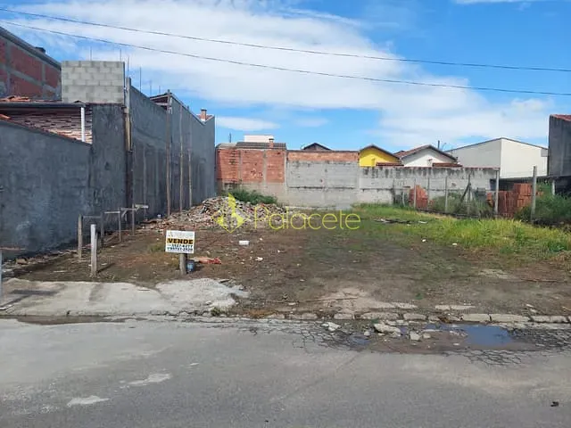 Terreno com 350m², à venda, no bairro Residencial Maricá em Pindamonhangaba