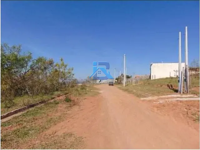 Terreno com 1000m², à venda, no bairro Vivendas do Engenho D Água em Itatiba