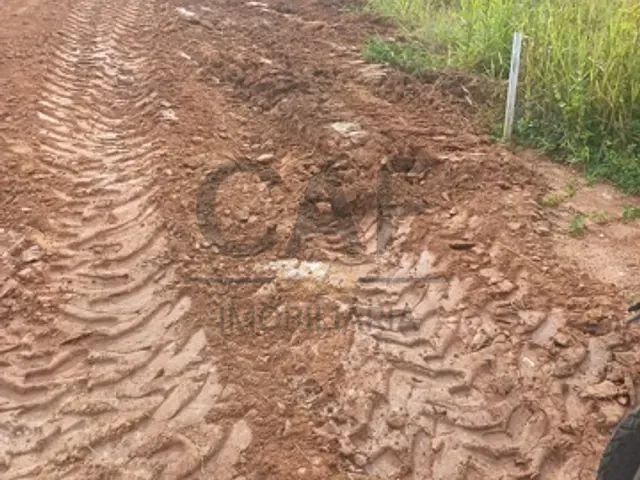 Terreno com 308m², à venda, no bairro Loteamento Esplanada em Jaguariúna