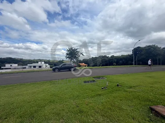 Terreno com 469m², à venda, no bairro Reserva Santa Izabel em Jaguariúna