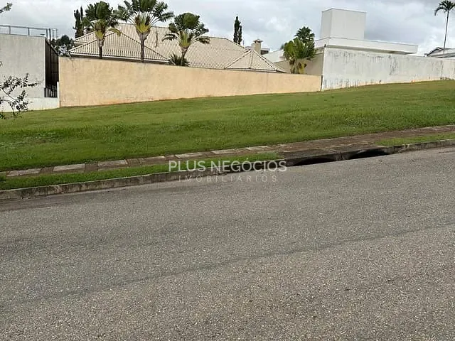 Terreno com 670m², à venda, no bairro Jardim Eltonville em Sorocaba