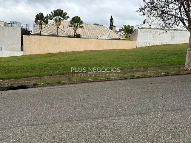 Terreno com 670m², à venda, no bairro Jardim Eltonville em Sorocaba