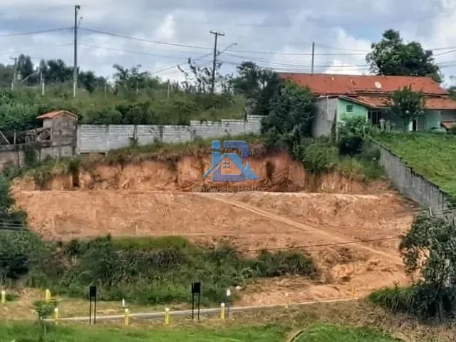 Terreno com 1400m², à venda, no bairro Vivendas do Engenho D Água em Itatiba