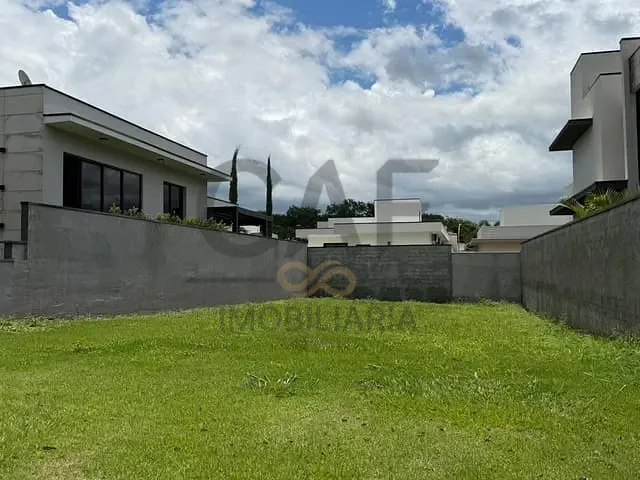 Terreno com 361m², à venda, no bairro Flor D'Aldeia em Holambra