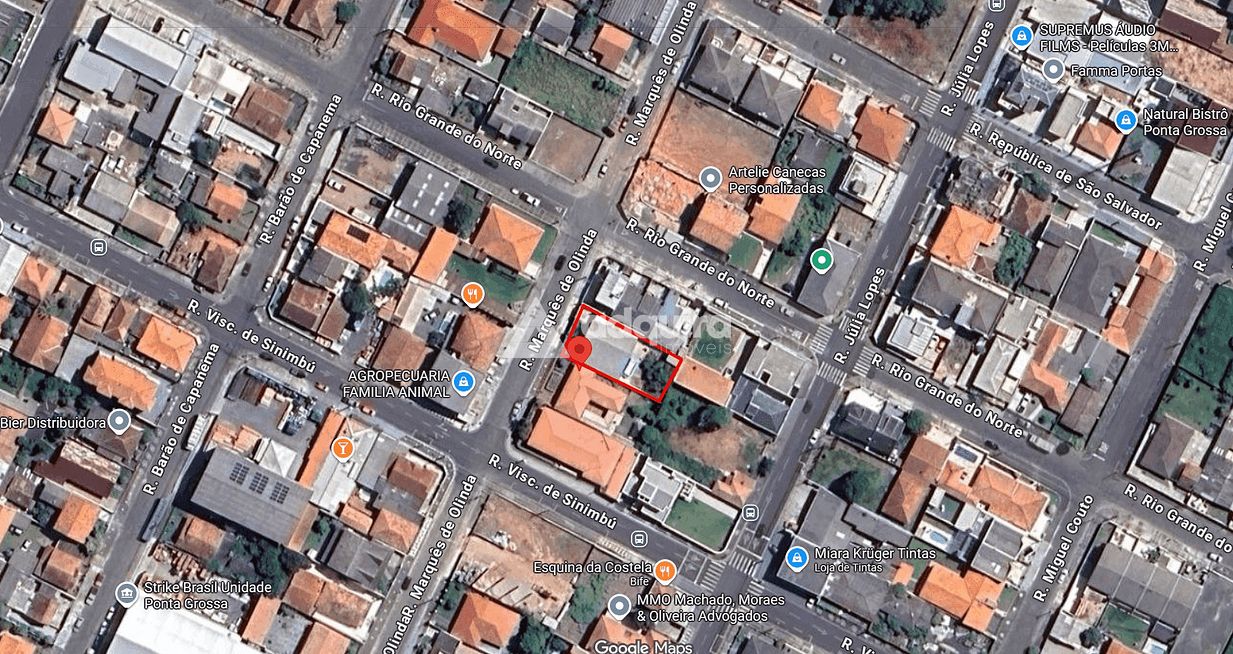 Casa à venda com 3 quartos, 169m² - Foto 2