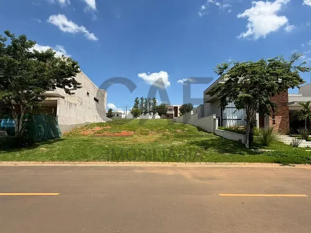 Terreno com 530m², à venda, no bairro Condomínio Residencial Lago da Barra em Jaguariúna