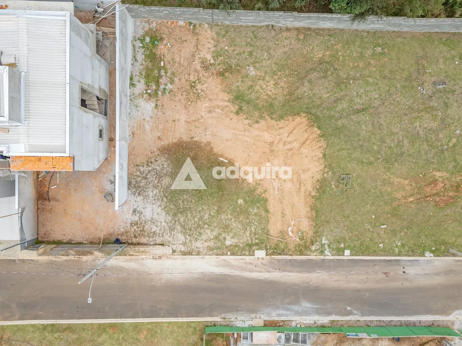Terreno, 331 m² - Foto 1