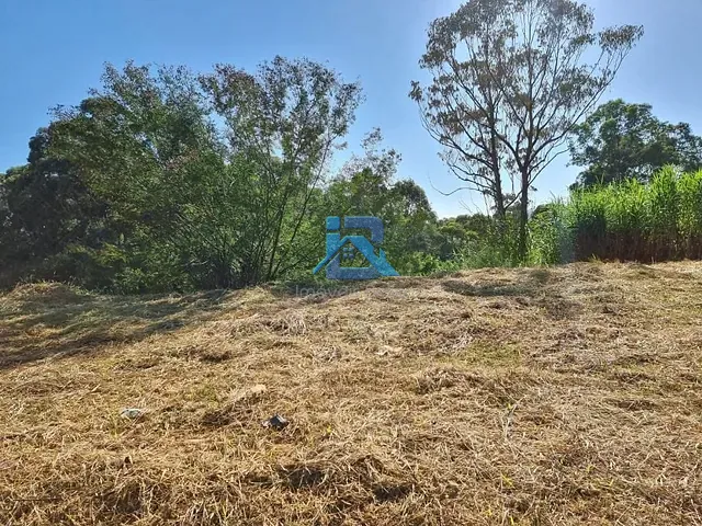 Terreno com 900m², à venda, no bairro Loteamento Itatiba Country Club em Itatiba