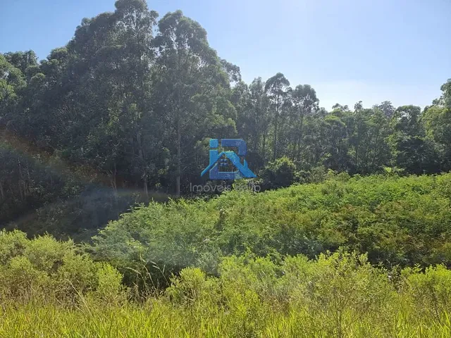 Terreno com 900m², à venda, no bairro Loteamento Itatiba Country Club em Itatiba