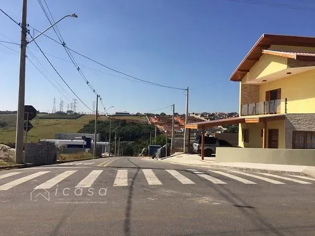 Terreno com 210m², à venda, no bairro Morada dos Nobres em Taubaté