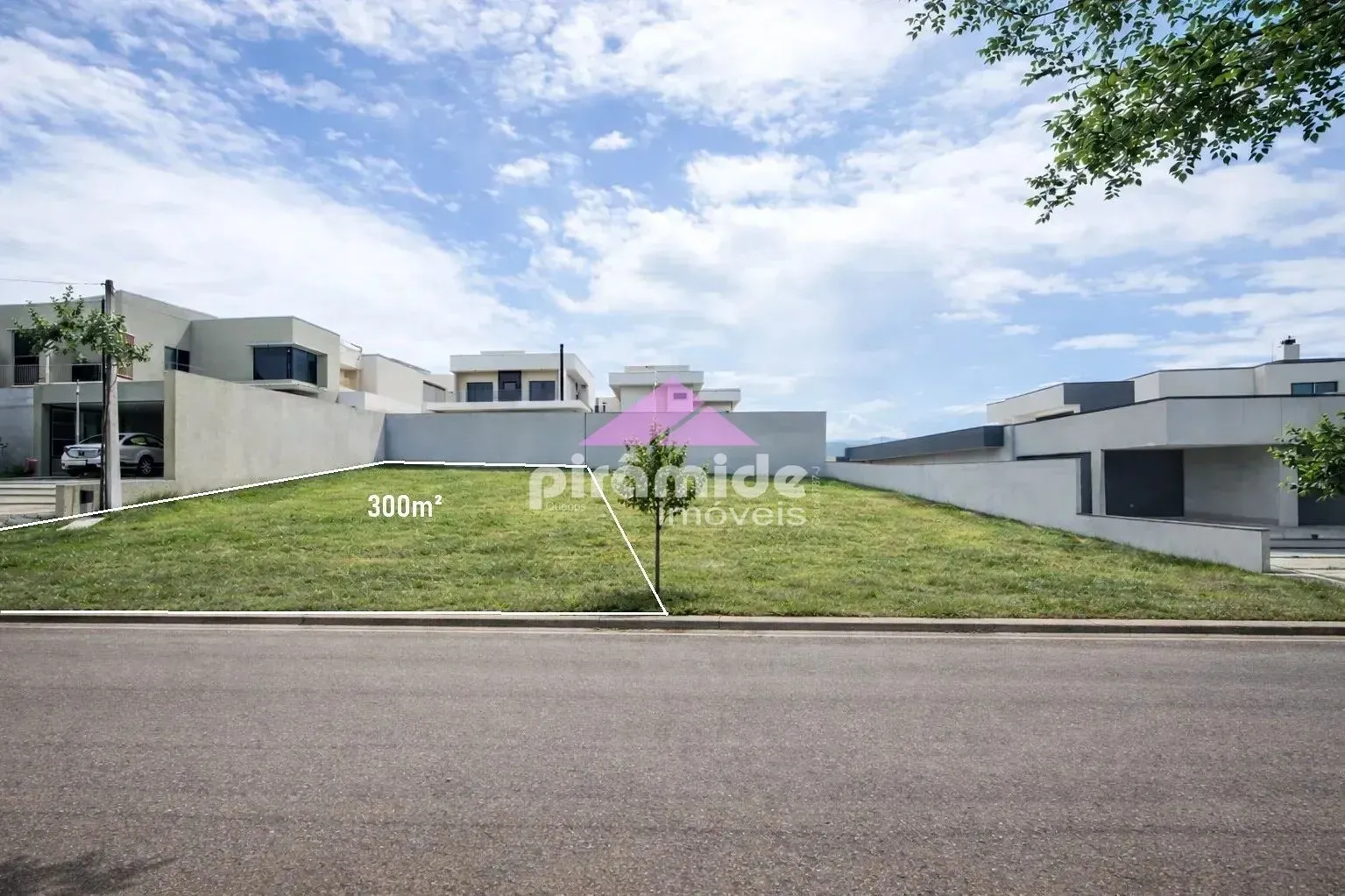 Terreno, 300 m² - Foto 1