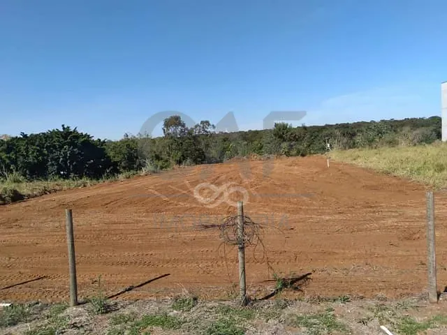 Terreno com 1012m², à venda, no bairro CENTRO em Holambra