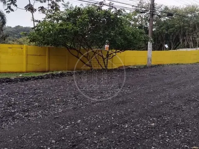 Terreno com 4172m², à venda, no bairro Jardim Três Marias em São Paulo