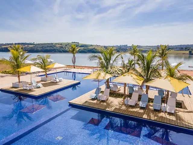 Terreno com 450m², à venda, no bairro Riviera de Santa Cristina III em Itaí
