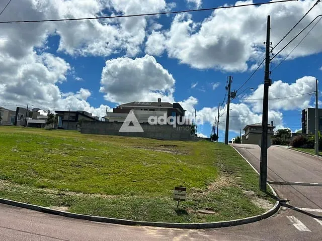 Terreno com 465m², à venda, no bairro Jardim Carvalho em Ponta Grossa