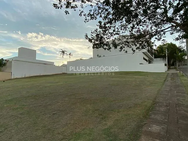 Terreno com 448m², à venda, no bairro Jardim Eltonville em Sorocaba