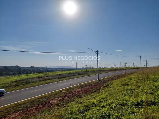 Terreno com 313m², à venda, no bairro Alphaville Nova Esplanada em Votorantim