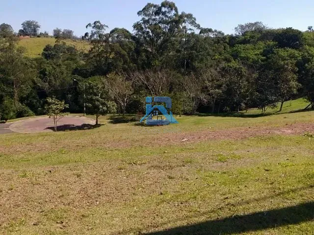 Terreno com 380m², à venda, no bairro Jardim Virgínia em Itatiba
