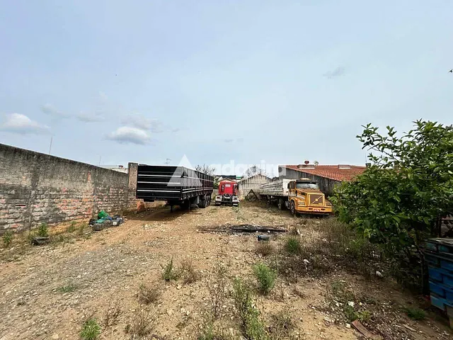 Terreno com 450m², à venda, no bairro Boa Vista em Ponta Grossa
