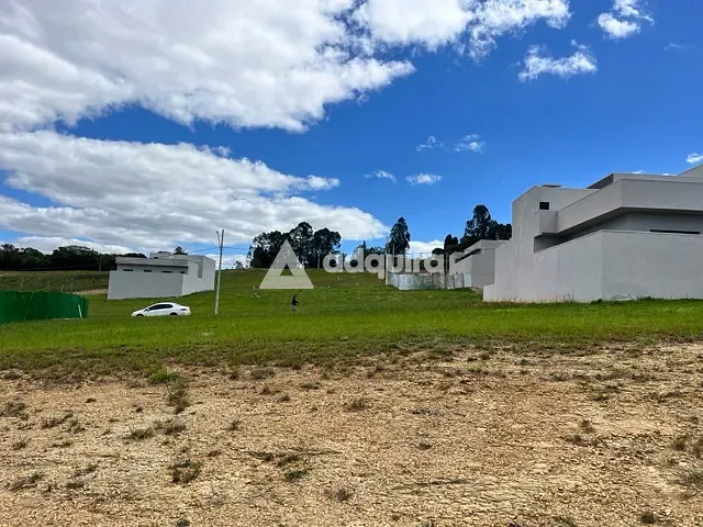 Terreno com 200m², à venda, no bairro Jardim Carvalho em Ponta Grossa