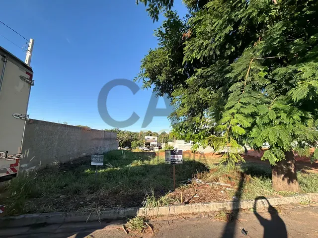 Terreno com 250m², à venda, no bairro Parque Antonio Barbosa em Jaguariúna