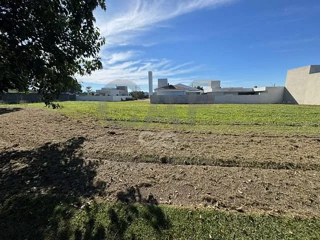 Terreno com 366m², à venda, no bairro Residencial Portal do Sol em Holambra
