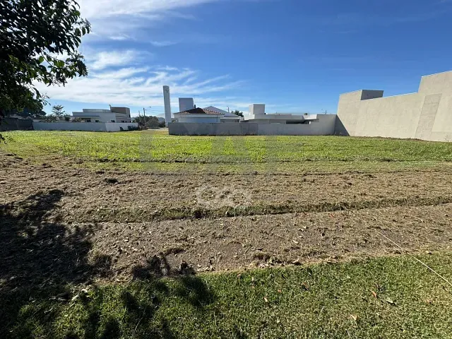 Terreno com 366m², à venda, no bairro Residencial Portal do Sol em Holambra
