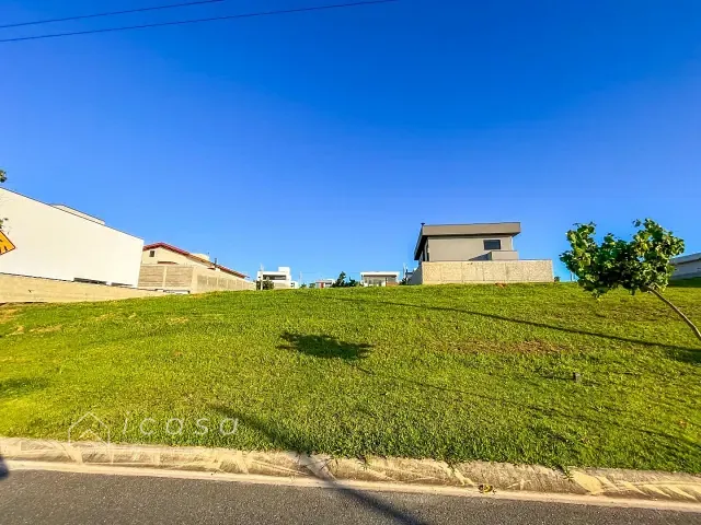 Terreno com 300m², à venda, no bairro Itapecerica em Taubaté