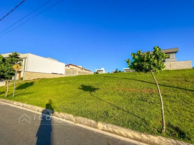 Terreno com 300m², à venda, no bairro Itapecerica em Taubaté