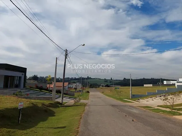 Terreno com 1000m², à venda, no bairro Alta Vista em Salto de Pirapora