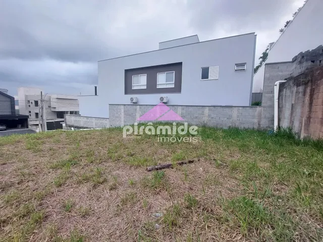 Terreno com 476m², à venda, no bairro Condomínio Residencial Jaguary em São José Dos Campos