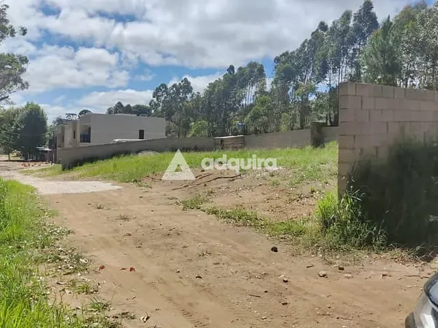 Terreno com 161m², à venda, no bairro Centro em Ponta Grossa