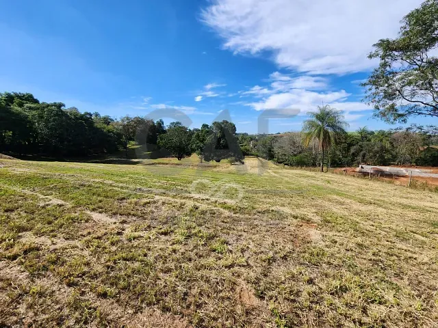 Terreno com 6982m², à venda, no bairro Duas Marias em Holambra