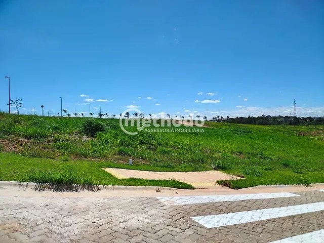 Terreno com 1000m², à venda, no bairro Residencial Sainte Helene em Campinas