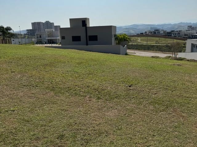 Terreno com 344m², à venda, no bairro Urbanova em São José dos Campos