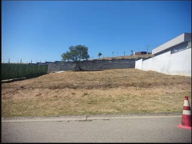 Terreno com 600m², à venda, no bairro Urbanova em São José dos Campos