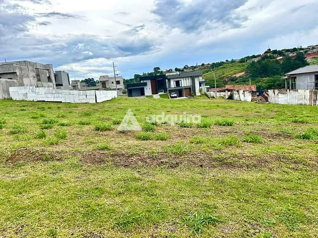 Terreno com 328m², à venda, no bairro Orfãs em Ponta Grossa