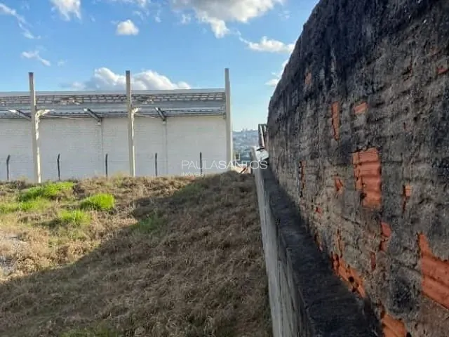 Terreno com 1000m², à venda, no bairro Retiro São João em Sorocaba