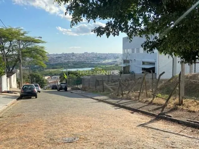 Terreno com 1000m², à venda, no bairro Retiro São João em Sorocaba