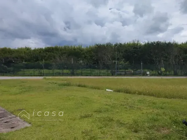 Terreno com 758m², à venda, no bairro Condomínio Residencial Colinas do Paratehy em São José dos Campos