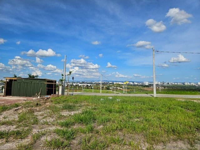 Terreno com 347m², à venda, no bairro Loteamento Terras Alpha São José dos Campos em São José dos Campos