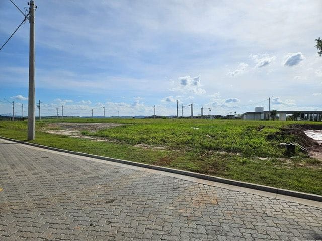 Terreno com 347m², à venda, no bairro Loteamento Terras Alpha São José dos Campos em São José dos Campos