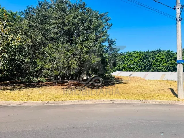 Terreno com 361m², à venda, no bairro Van Gogh em Holambra