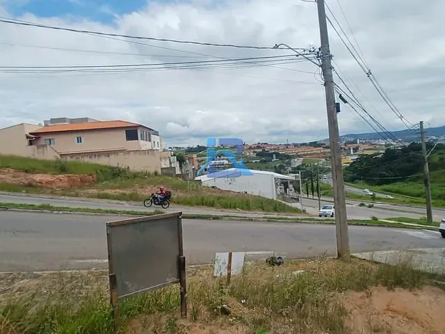 Terreno com 257m², à venda, no bairro Loteamento Residencial Central Park II em Itatiba