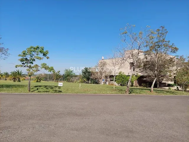 Terreno com 1500m², à venda, no bairro lago azul em Araçoiaba da Serra