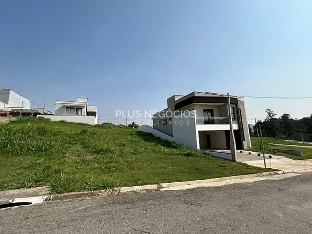 Terreno com 360m², à venda, no bairro Além Ponte em Sorocaba