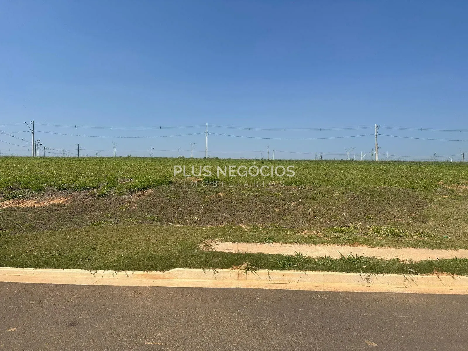 Terreno, 604 m² - Foto 1