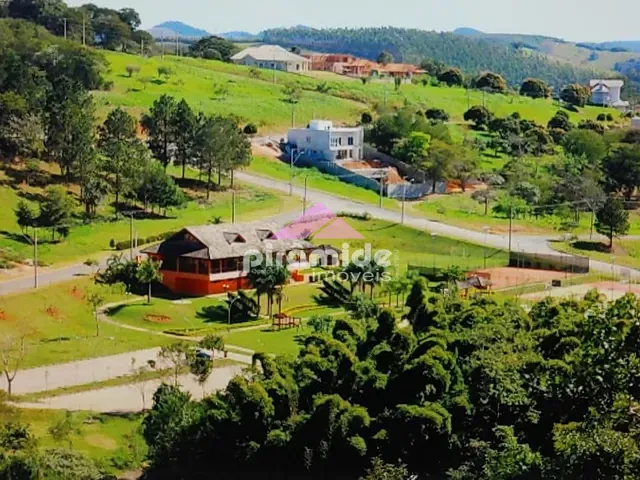 Terreno com 1000m², à venda, no bairro Canaã em Jambeiro